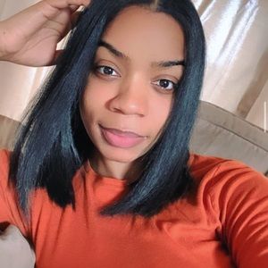 Meet your Posher, Briann